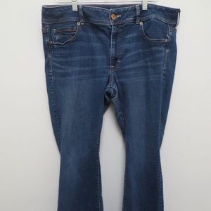 American Eagle bootcut jeans, size 18 short
